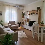 Pastel Tirana